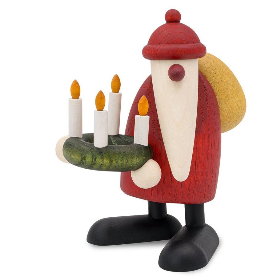 KOE - 6034 - Bjoern Koehler - Weihnachtsmann mit Adventskranz, klein, rot 9,5cm, 2025
