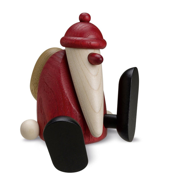 KOE - 690 - Bjoern Koehler - Weihnachtsmann sitzend / tanzend, klein, rot 8,5cm