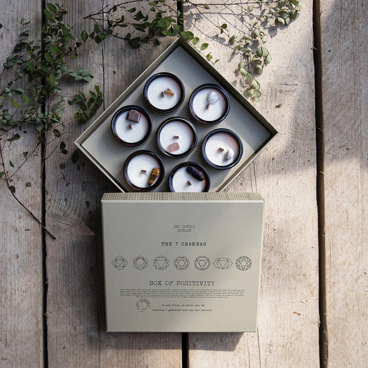 herb - EL - CH7 - SET - Die 7 Chakren Box der Positivität von Eau Lovely DUBLIN - Set 7 Kerzen