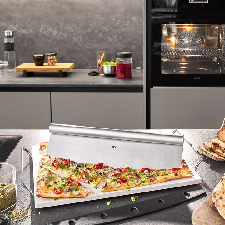 GEF - 14430 - Gefu, Pizzastein mit Gestell + Wiegemesser Darioso, eckig