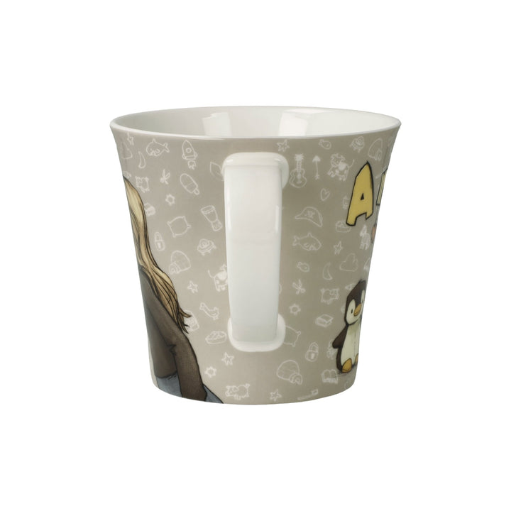 23600171 - Goebel Atelier, Tasse, Anouk Familie 2025