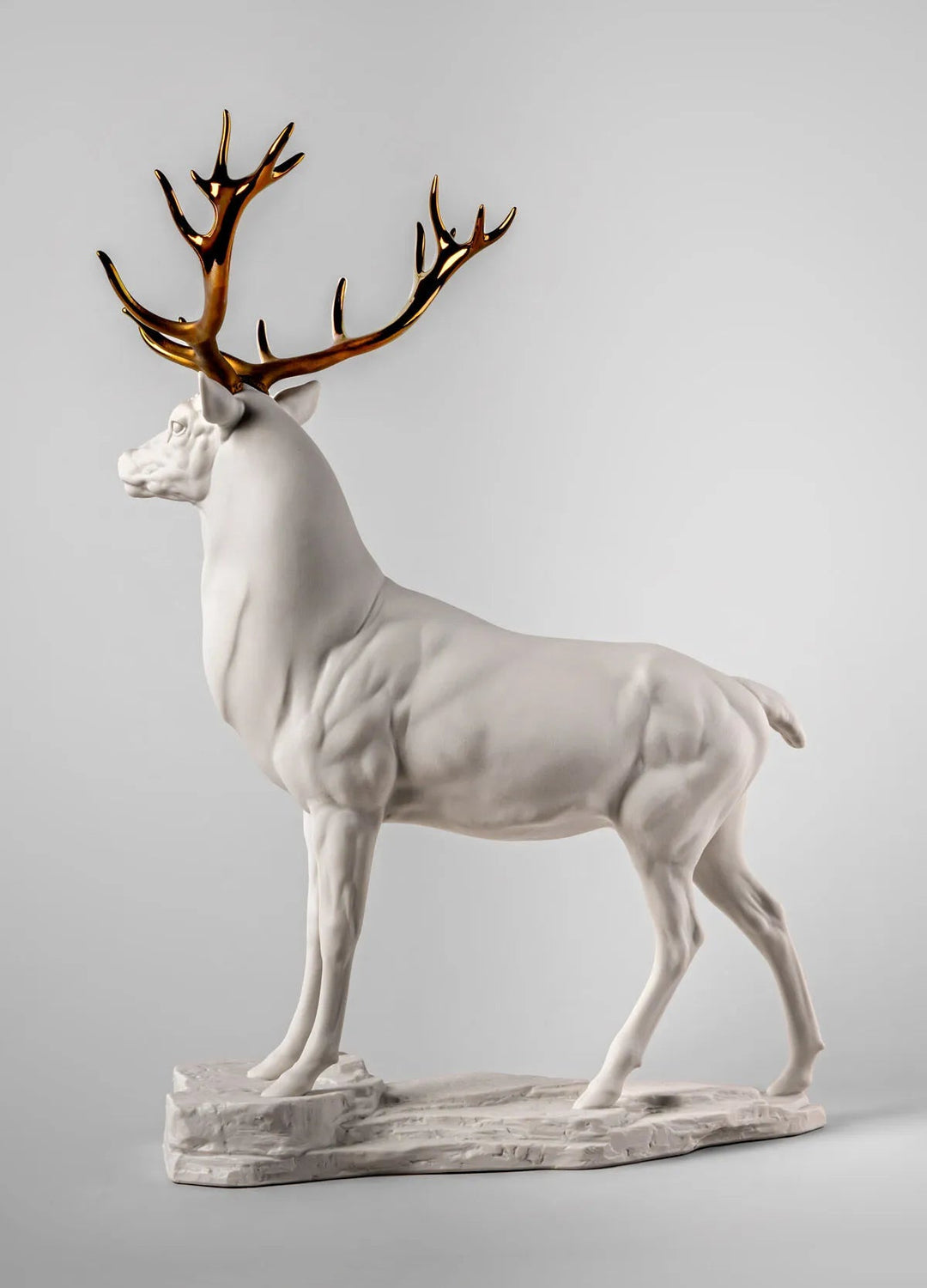 010 - 09771 - LLADRO® - 'Hirsch - 52cm' 01009771 - 2024