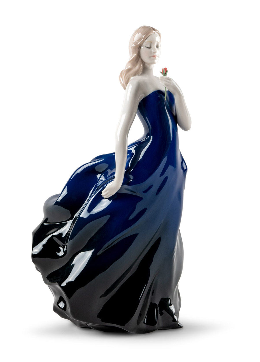 LLADRO® Rose Ball Sculpture 33cm 01009744-010-09744