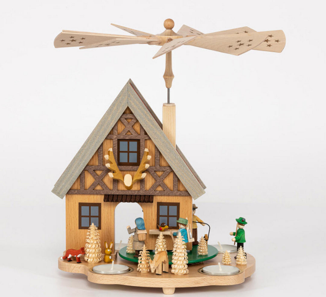 RGL - 16255 - Glässer Volkskunst 'Tischpyramide Haus Forsthaus' 29cm