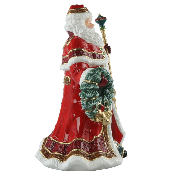 51001711 - Goebel Fitz and Floyd Santa mit Kranz und Stab 2024