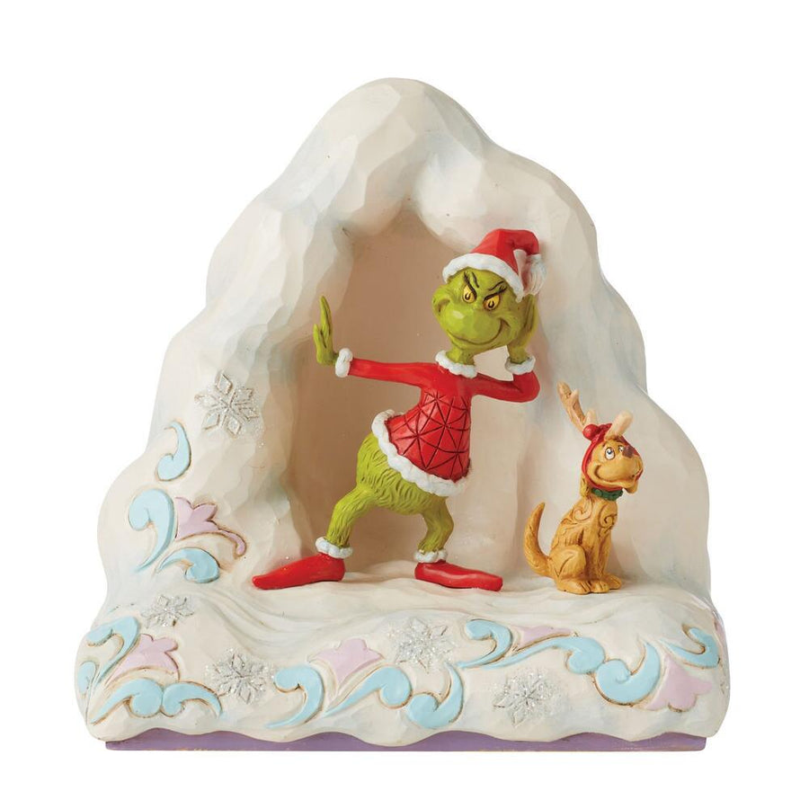 6010780 - Jim Shore - Grinch 'Grinch Standing by Mounds of Snow N' 2022