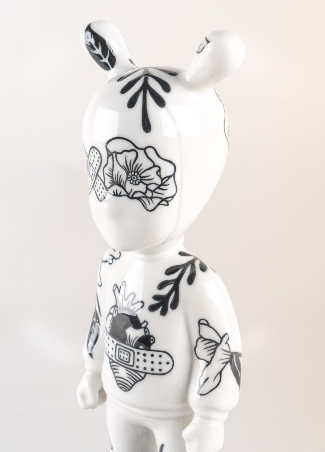 010 - 07753 - LLADRO® Figuren 'The Guest by Henn Kim Figurine. Small model. Numbered edition' !