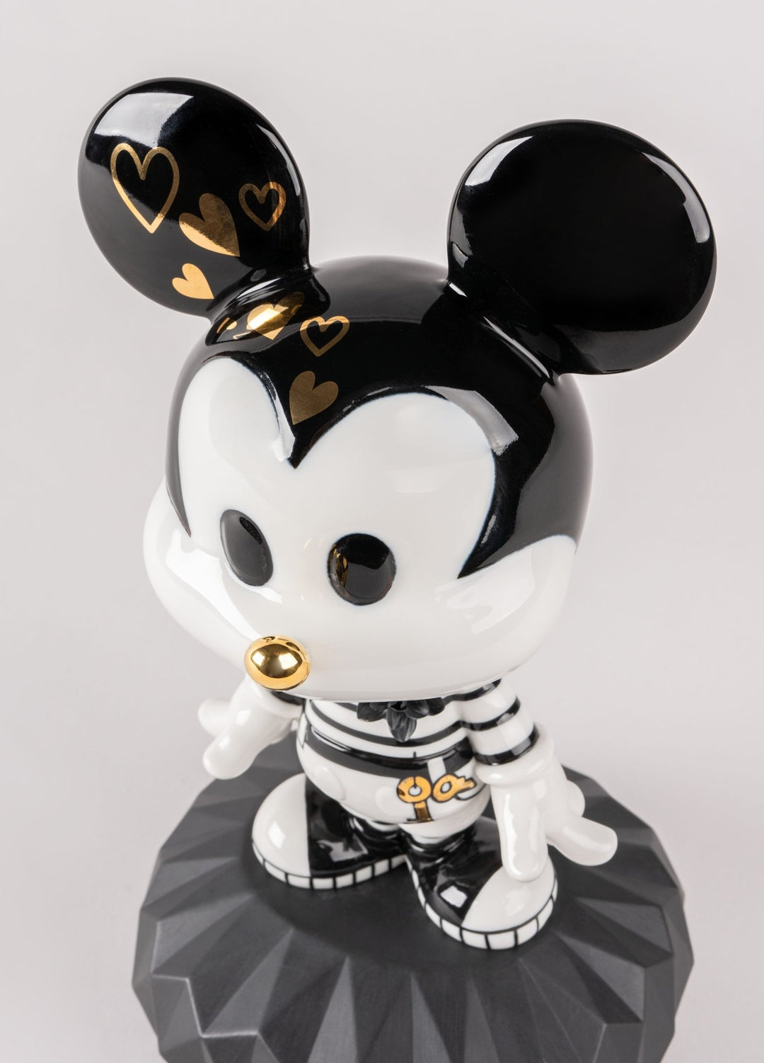 010 - 09601 - LLADRO® - 'Mickey in black and white Sculpture - 31cm' 01009601