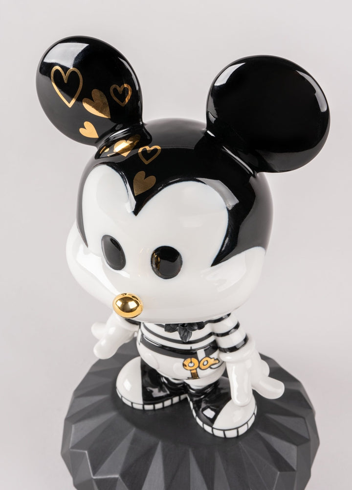 010 - 09601 - LLADRO® - 'Mickey in black and white Sculpture - 31cm' 01009601