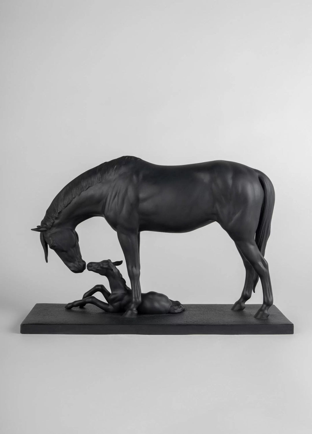 010 - 12560 - LLADRO® - 'Stute und Fohlen - 27 x 39 x 16 cm' 01012560