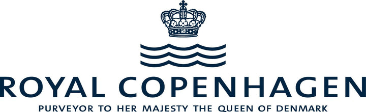 ROC - RF5021098 - Royal Copenhagen Weihnachten 'Elsa beim Öffnen des Mini - Geschenks - weiß'