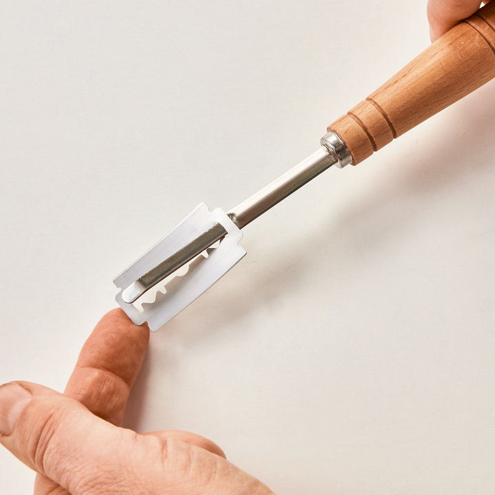 BI - 210608 - RVB Birkmann "Laib und Seele" 'Bäckermesser, 19cm, mit Holzgriff'