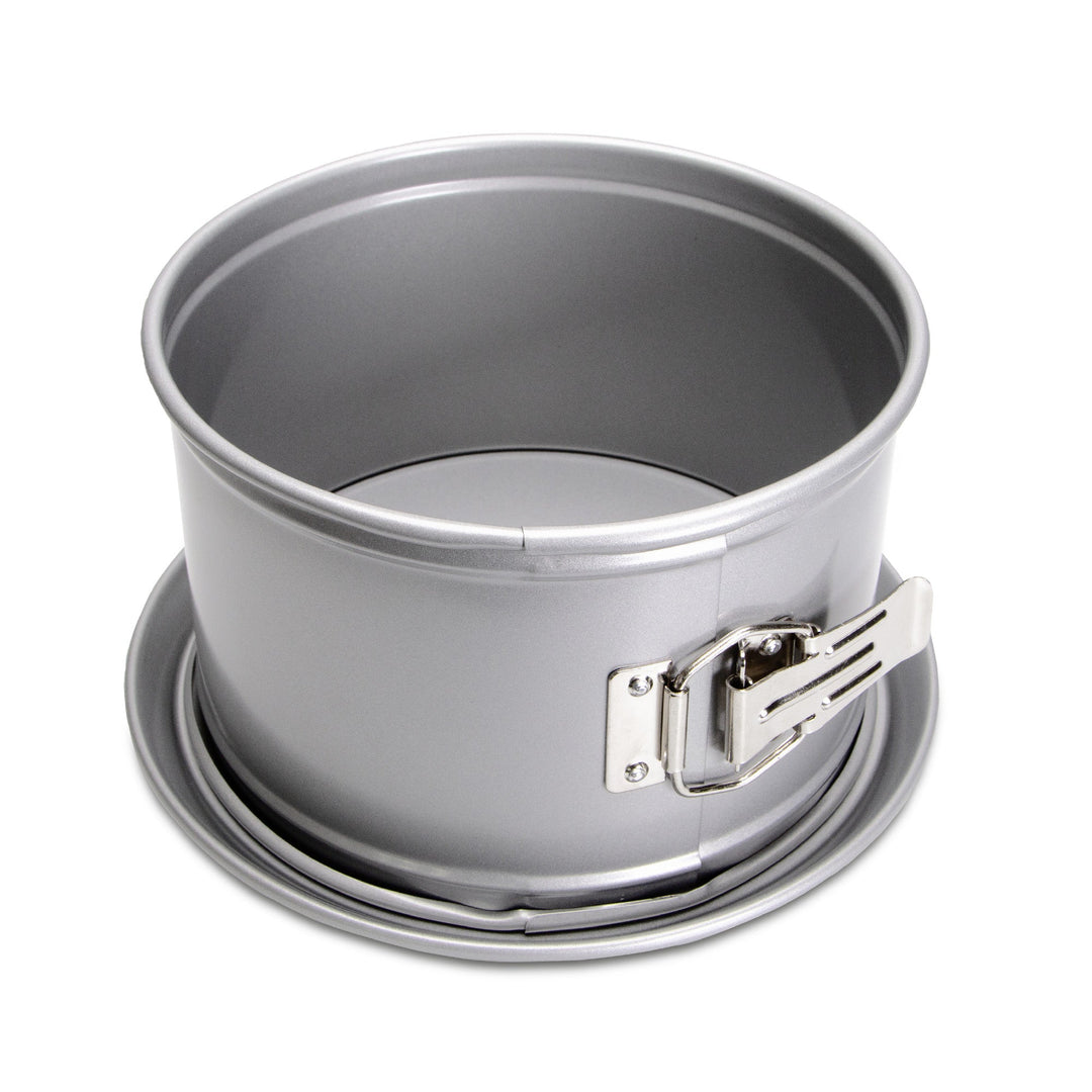 ST - 661363 - Städter 'WE - LOVE - BAKING - Springform ø 18 cm / H 10,5 cm Silber mit Flachboden'