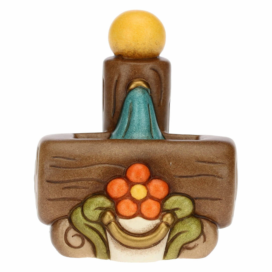 S3282H90 - THUN Country Family 'Brunnen 6,5x5,2x7,7 cm h' 2022