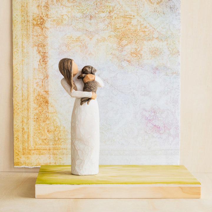 WT - 28040 - Willow Tree Figur 'Adorable You (dark dog) - Du bist bezaubernd 19,5 cm'