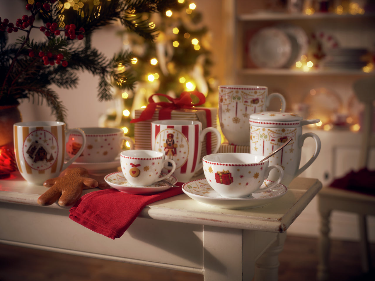 Hutschenreuther Christmas Love - AutAll & Victoria's Laden