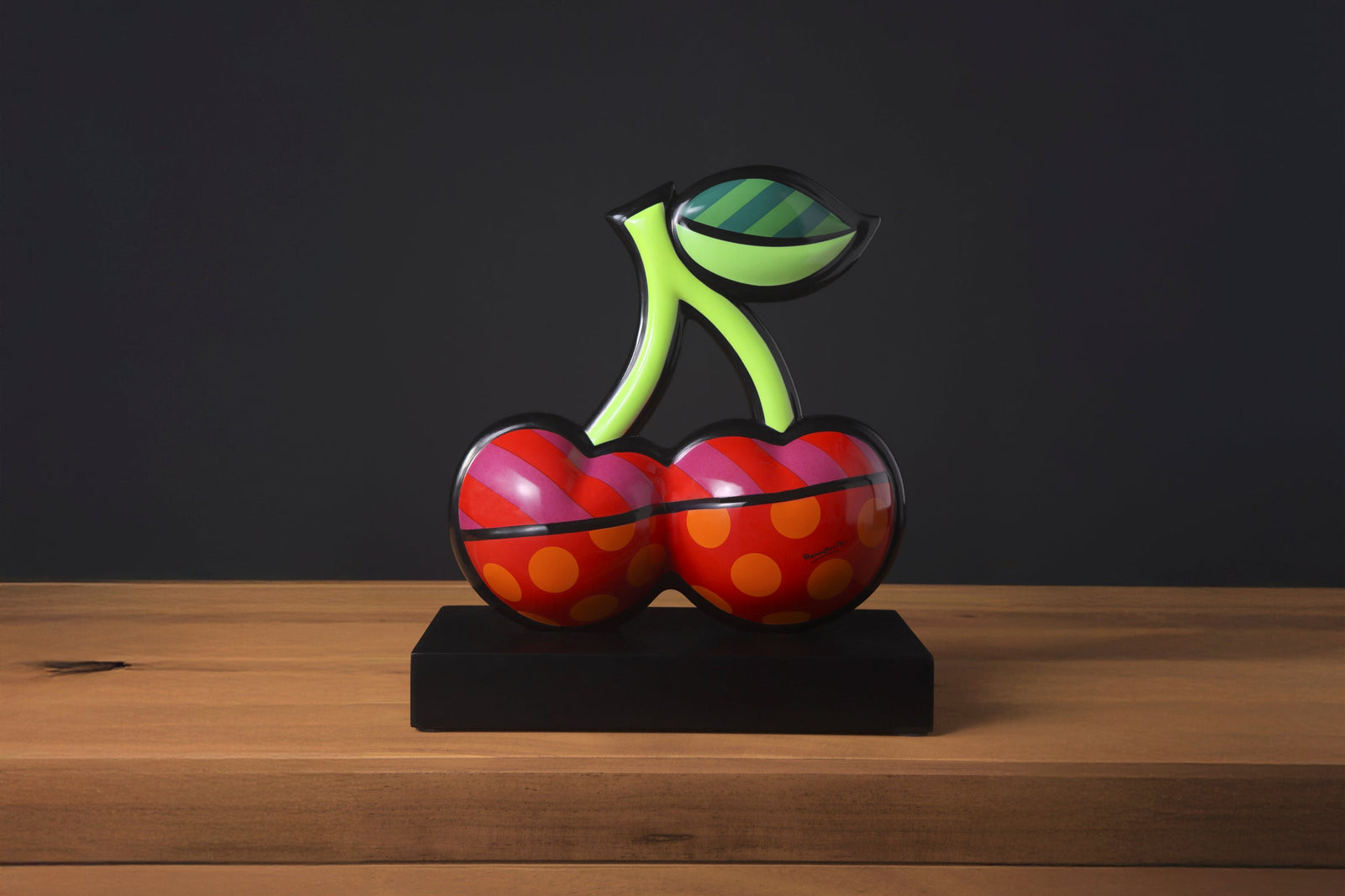 Romero Britto - AutAll & Victoria's Laden