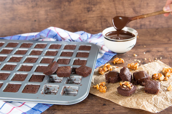 Städter, Brownie cofetărie, We Love Baking, metal argintiu