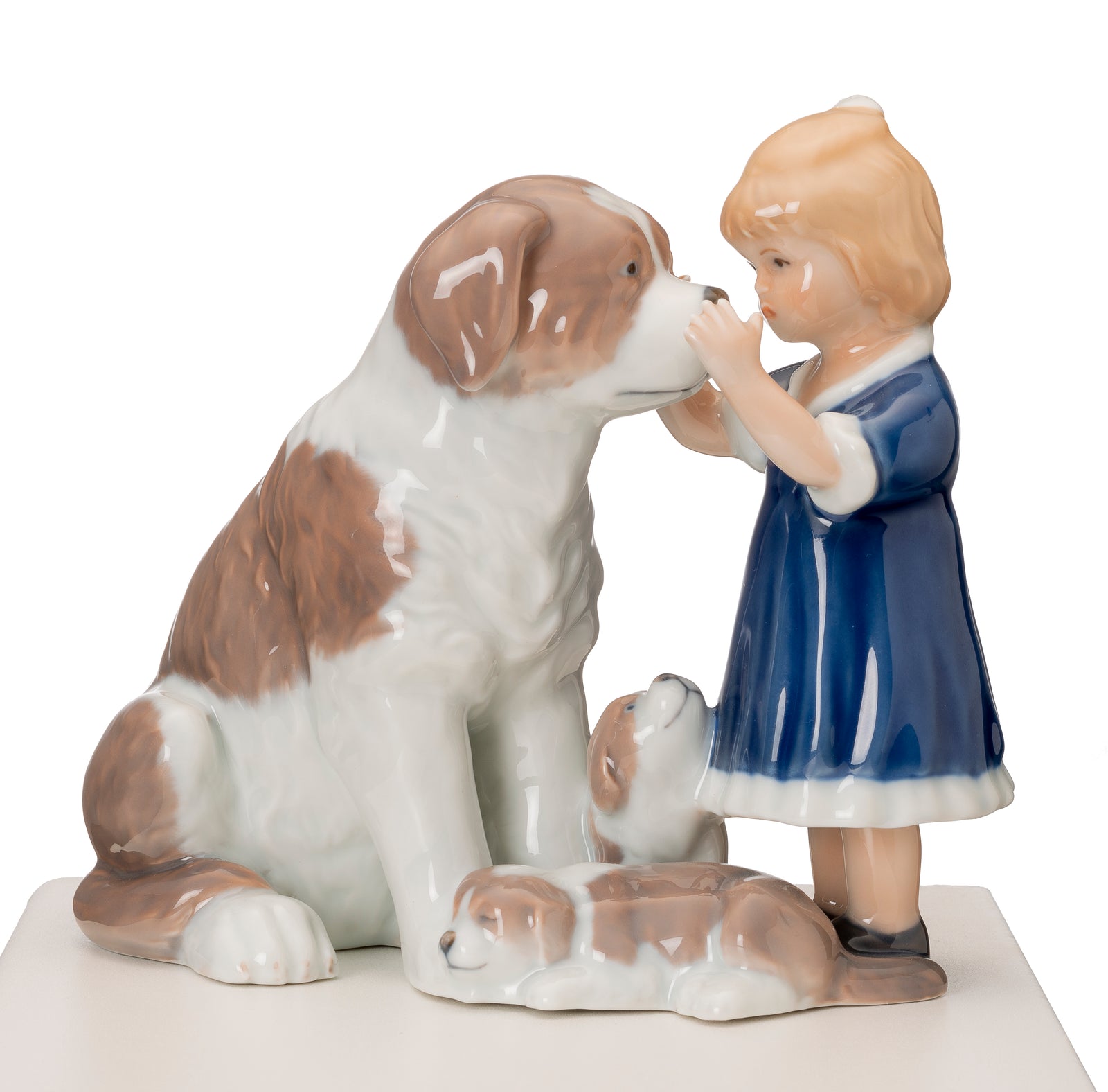 ROC - RF1249361 - Royal Copenhagen 'Kleines Mädchen mit Bernhardiner' 16cm