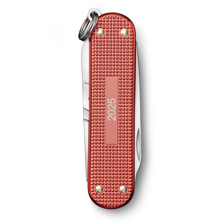 Victorinox Classic SD，58 毫米，Alox 限量版 2025，石红色