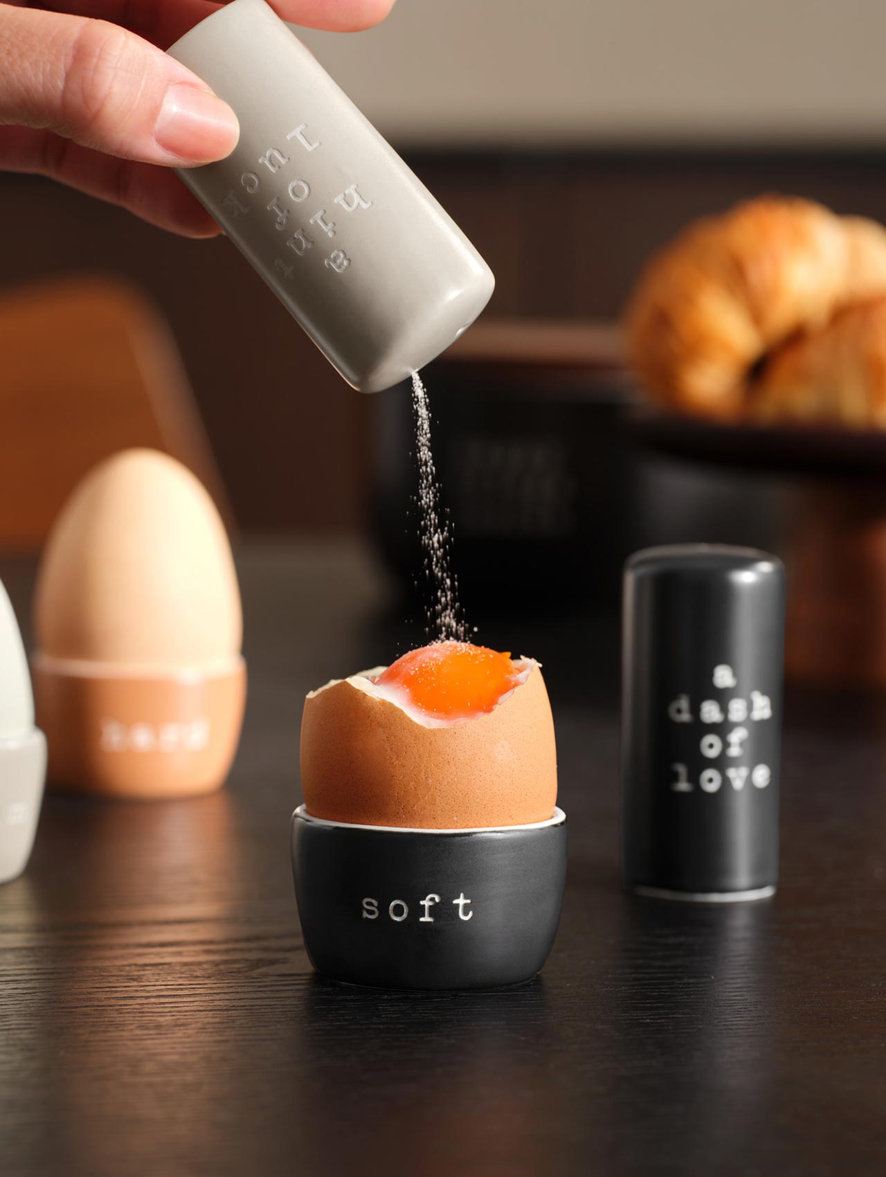 ASA - 1741027 - Asa, Eierbecher "soft", Farbe schwarz, D. 5 cm, H. 3 cm