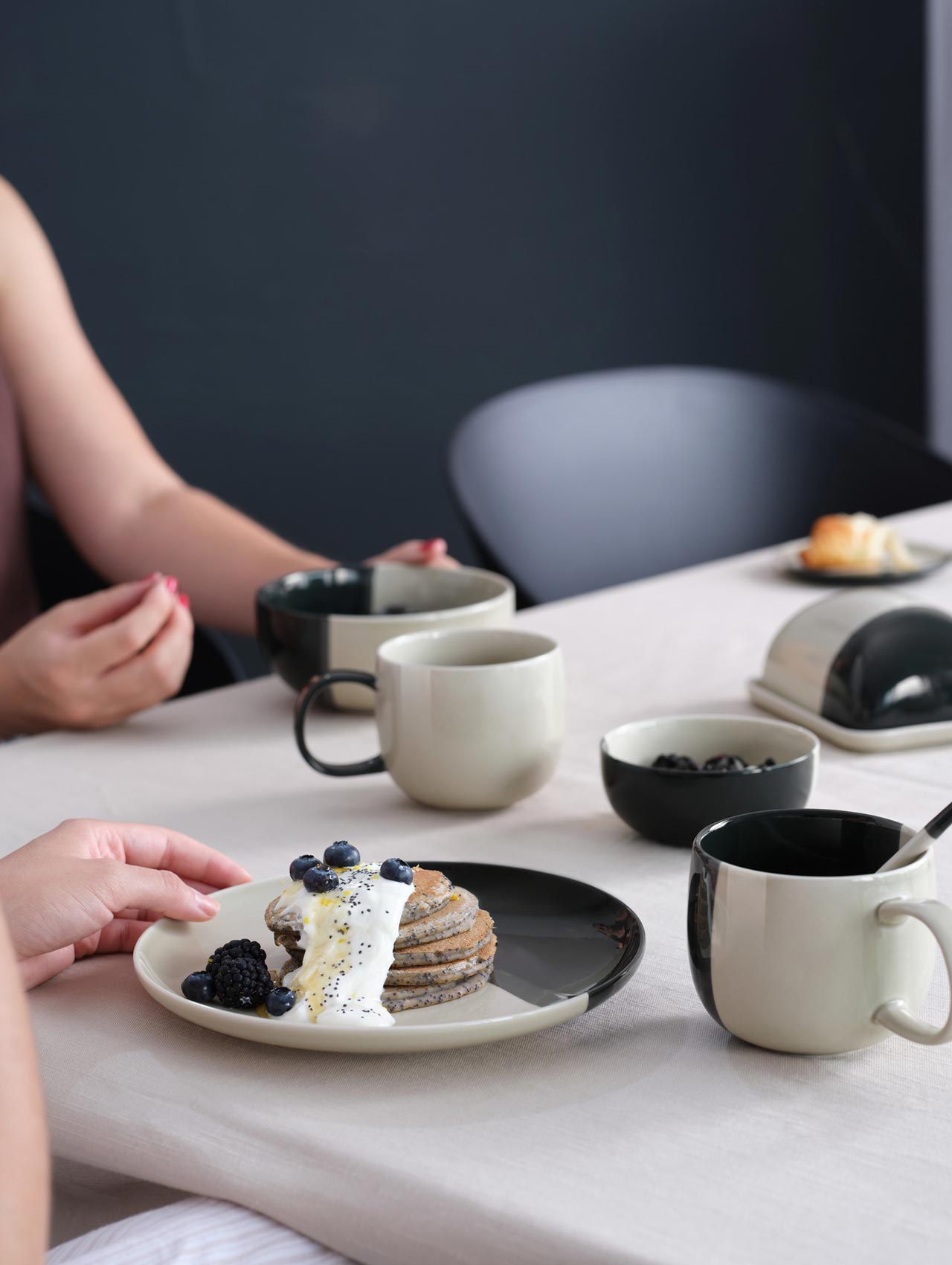 ASA - 16063286 - Asa, Henkelbecher, black currant smoothie, D10 x H8,5cm, 0,4lt