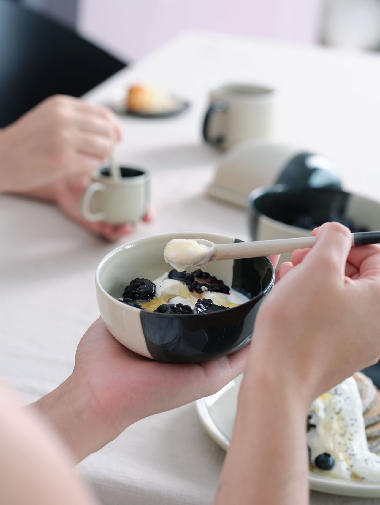 ASA - 16303286 - Asa, Schale black currant smoothie, D11 x H 5cm