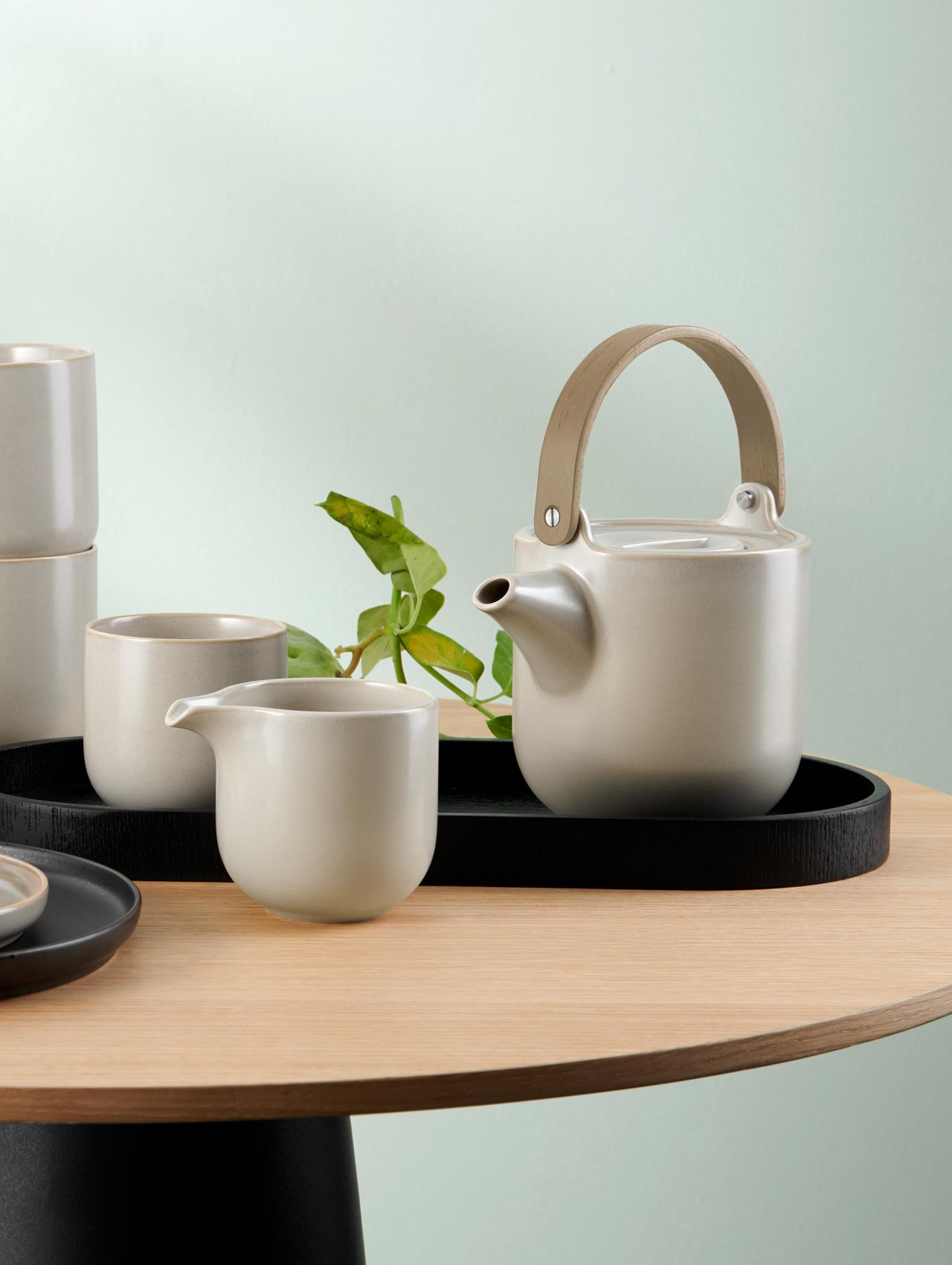  - Asa, Teekanne mit hellem Holzgriff, tofu