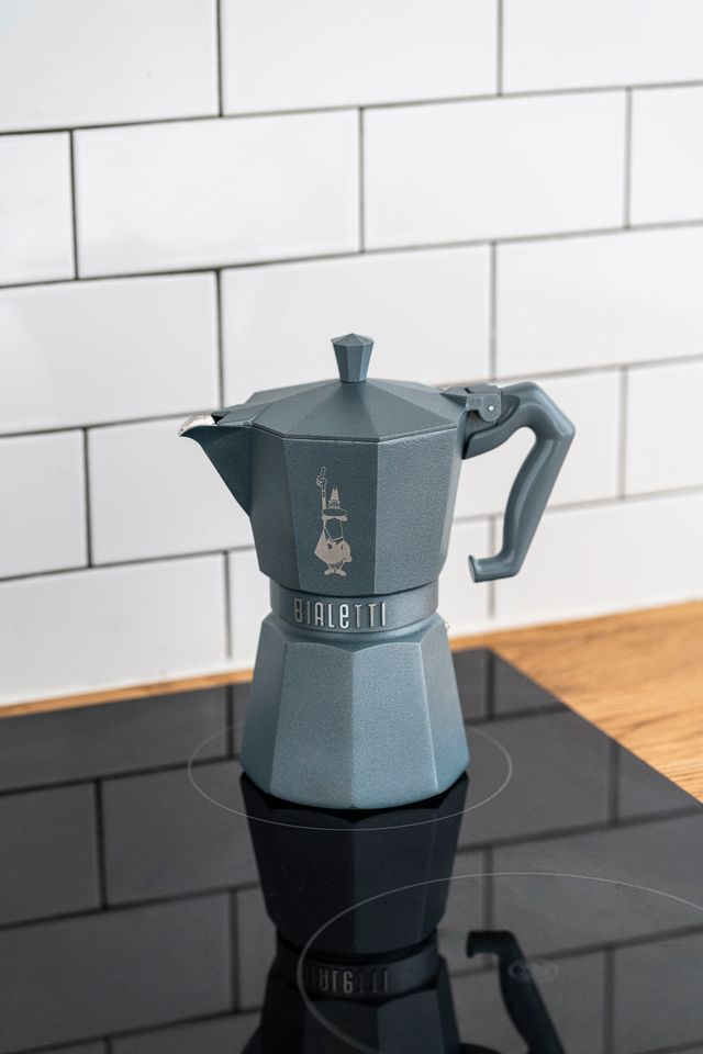 BIA-9075 - Bialetti, Espressokocher Moka Espress, Exclusive Induktion, 3 Tassen, grau