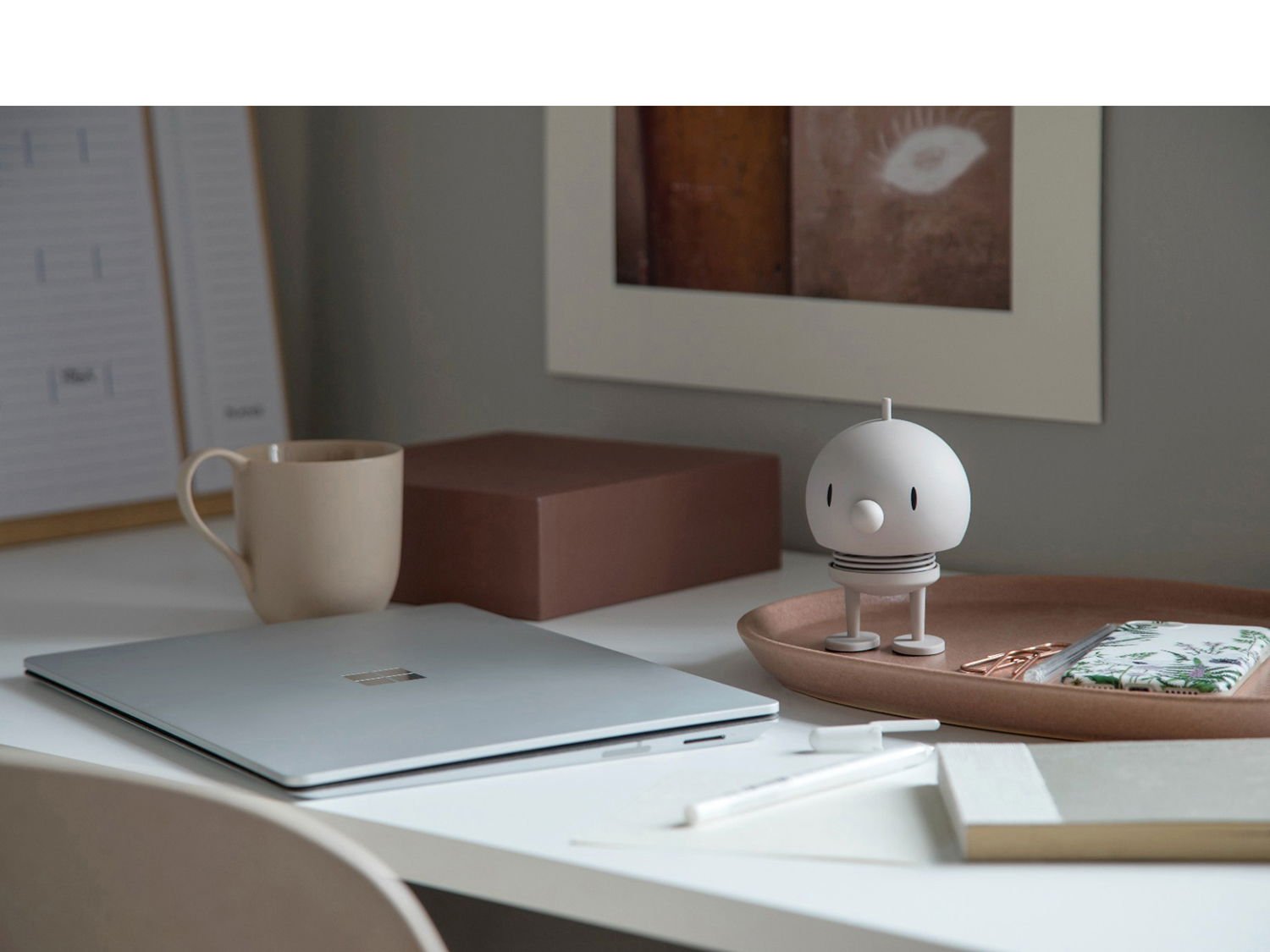 F&H-26114 - F&H Group, Hoptimist Wackelfigur, 7,5x8,5x10,7cm, medium, Farbe ash