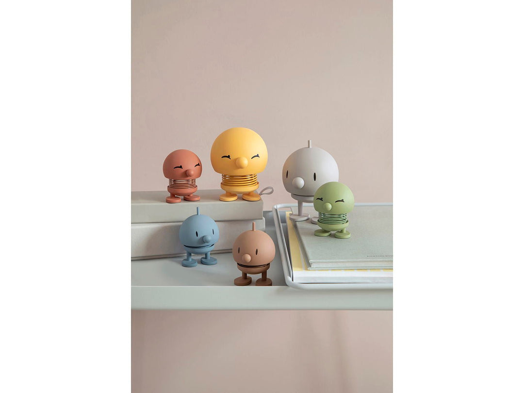 F&amp;H-26114 - F&amp;H Group, Hoptimist Wackelfigur, 7,5x8,5x10,7cm, medium, Farbe ash