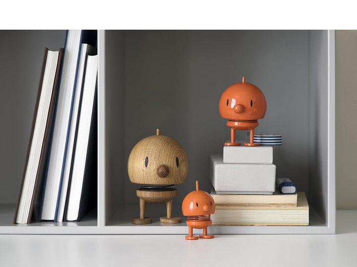 F&amp;H-26107 - F&amp;H Group, Hoptimist Wackelfigur, 7,5x8,5x10,7cm, medium, Farbe Orange