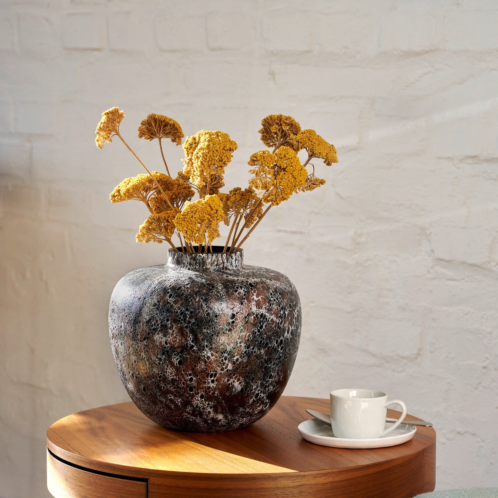 LAM - 17528 - Lambert - Paomo Vase Glas, schwarz - weiß - kupfer Optik, H21 D23cm