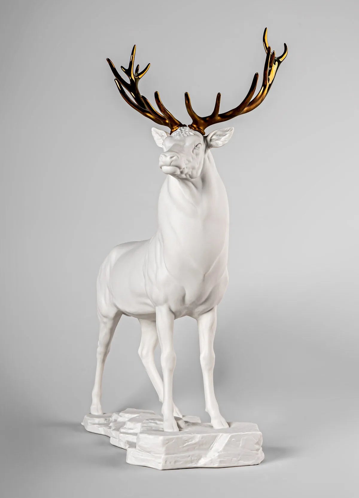 010 - 09771 - LLADRO® - 'Hirsch - 52cm' 01009771 - 2024