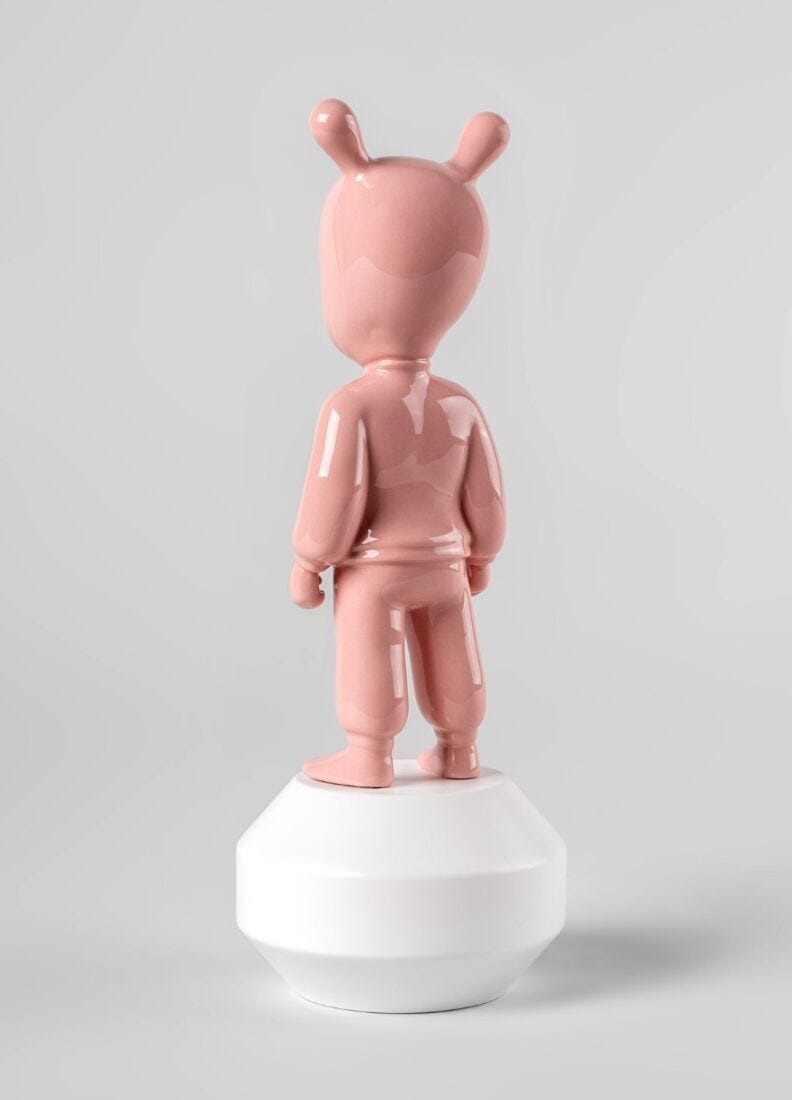 LLADRO® The pink Guest Sculpture. Small model 30cm 01007763-010-07763
