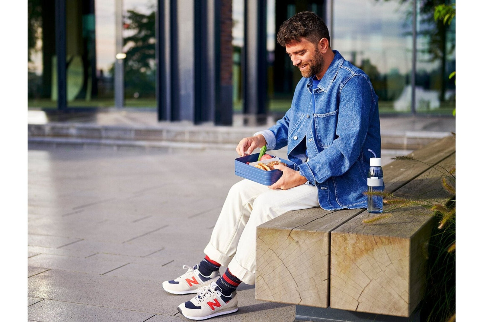 10 - 76355 - 10100 - Lunchbox Take a Break Large Vivid blue, Mepal, 1,5ltr.