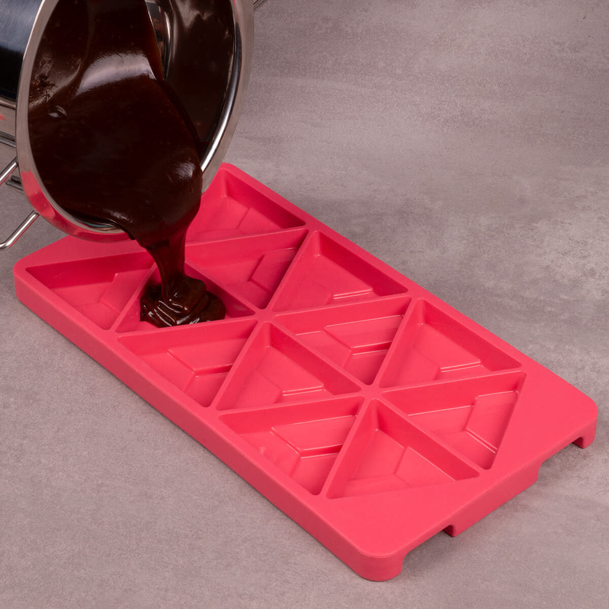 LUR - 00083094 - Lurch Schokoladenform Triangle "L" Schokolade und Pralinen, Größe 12 x 23,5 cm