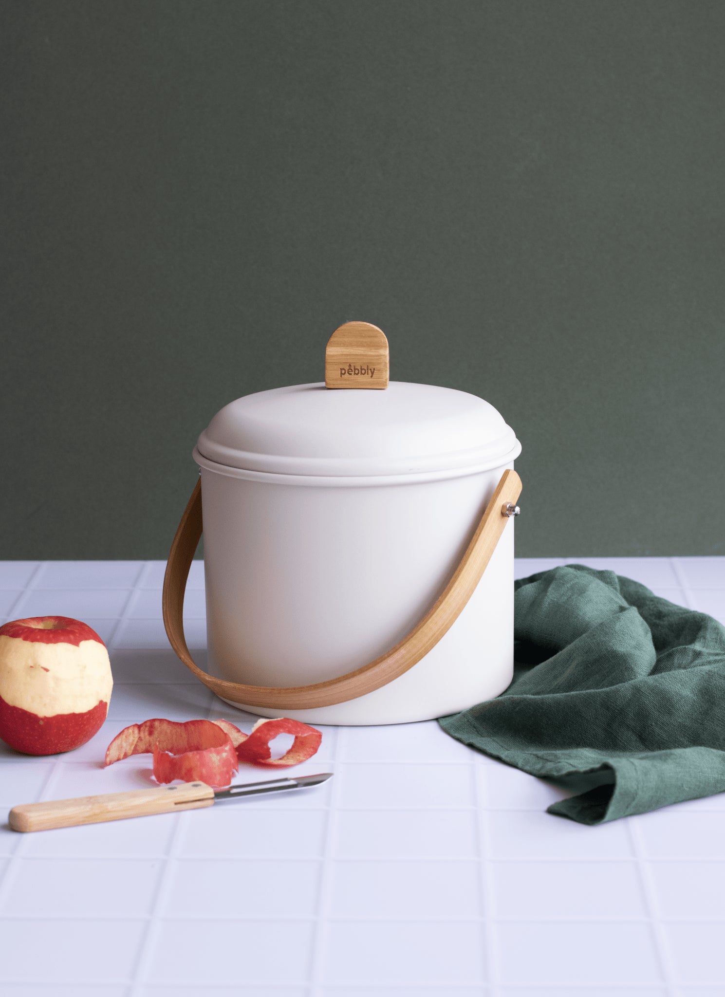 PEB - NBA202 - pebbly - Komposteimer 3,5 L Metall/Bambus mit Filter - creme