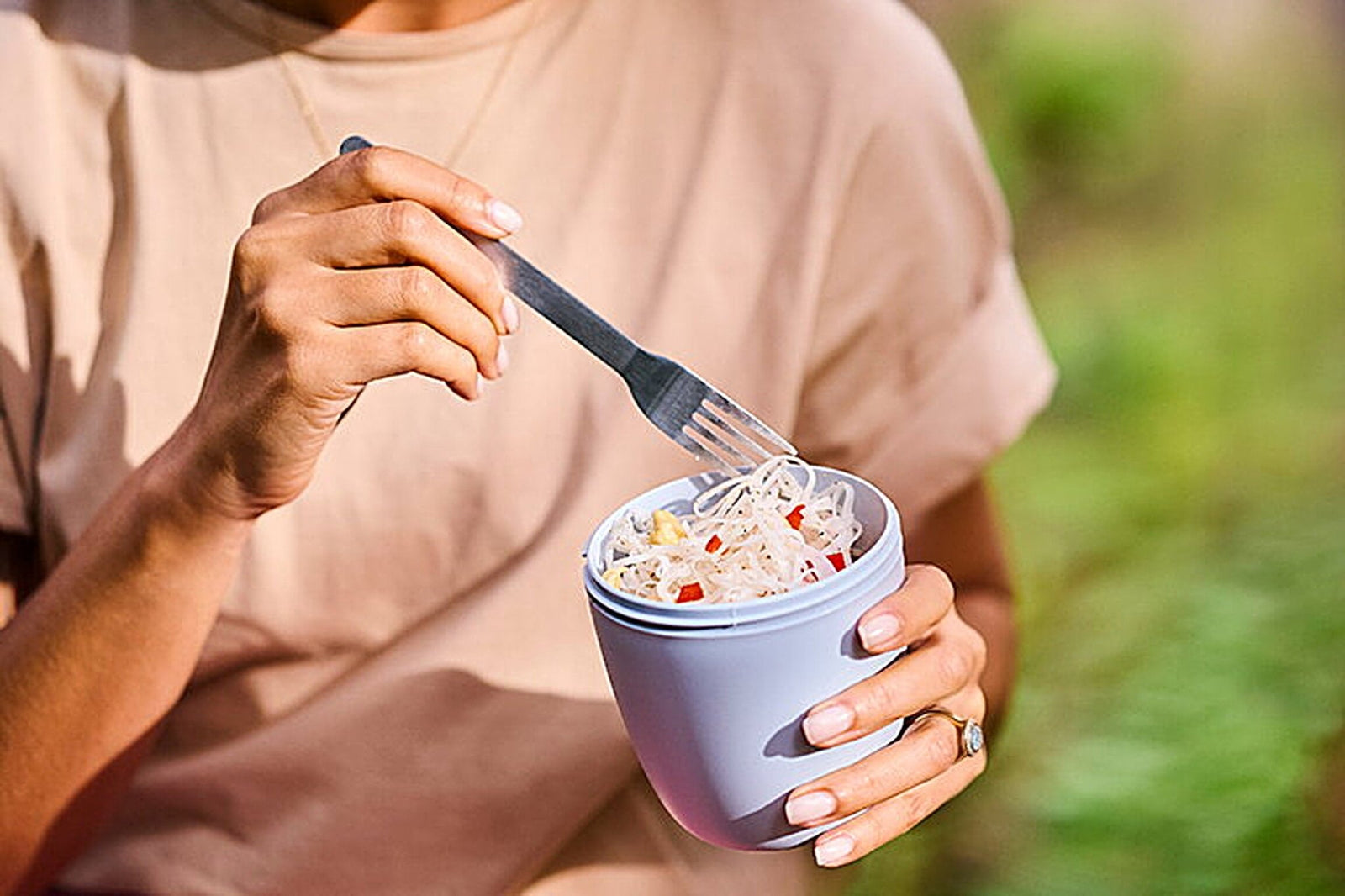 10 - 76530 - 10100 - Snackpot Ellipse Vivid blue, Mepal, 500ml