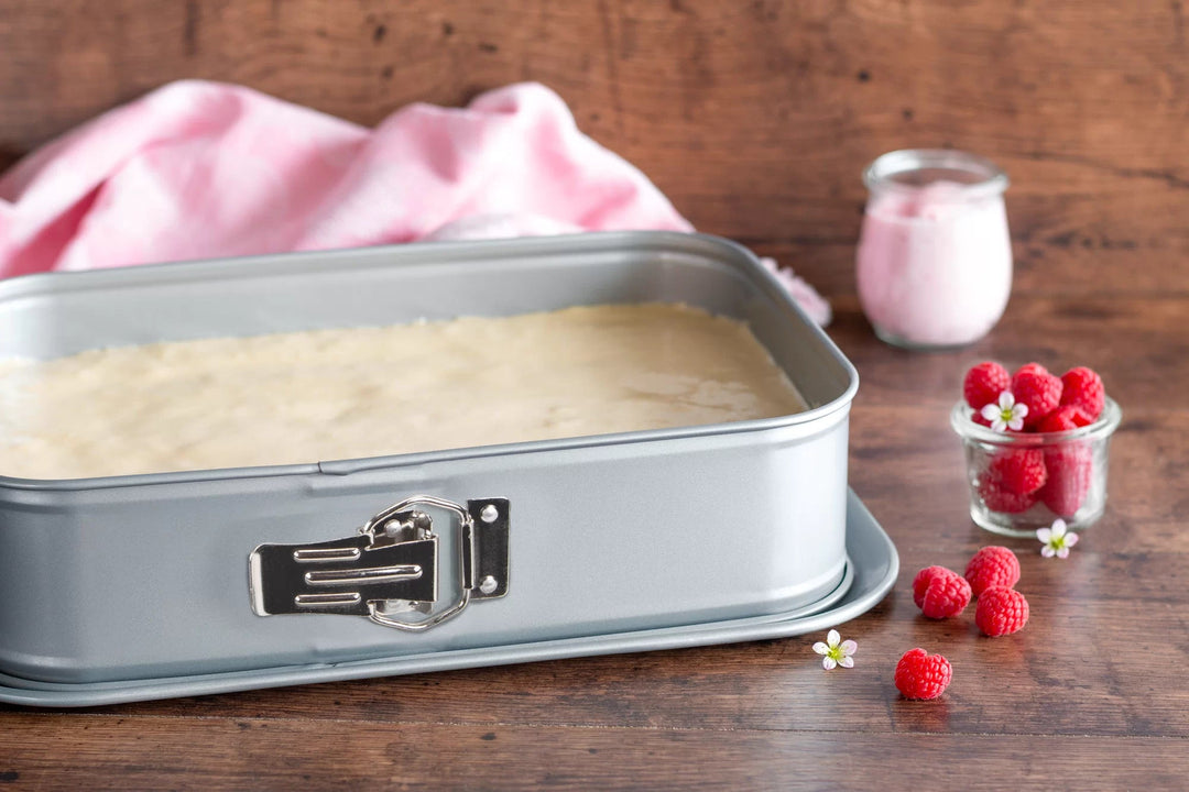 STA-661417 - Städter, Teglia rettangolare a cerniera, "We Love Baking", metallo argento, 33x23 cm/H7 cm, 4700 ml