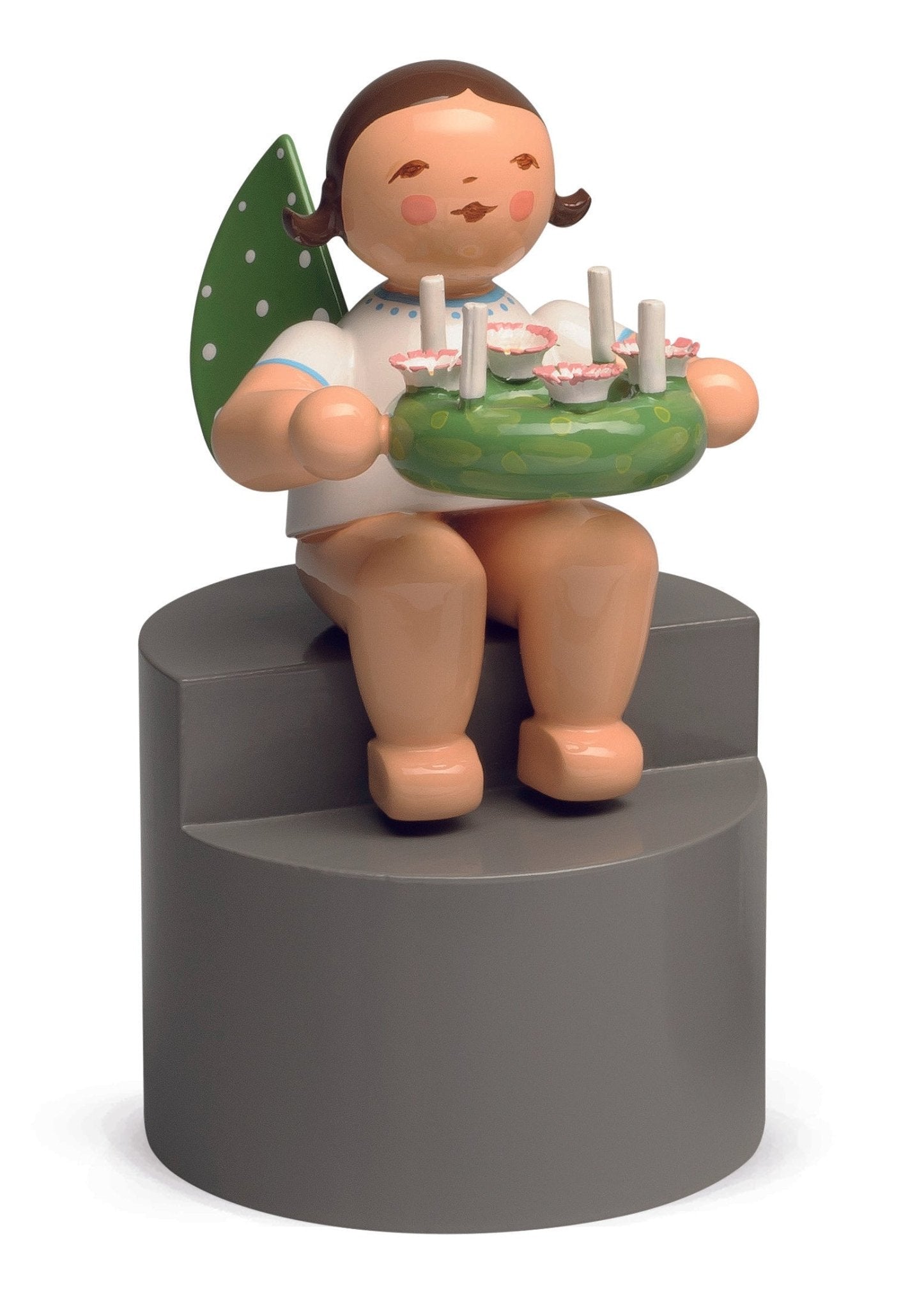 WUK - 5277/650/155 - Wendt & Kühn 'Engel mit Kranz, auf Podest blondes Haar' letztmalig 2024