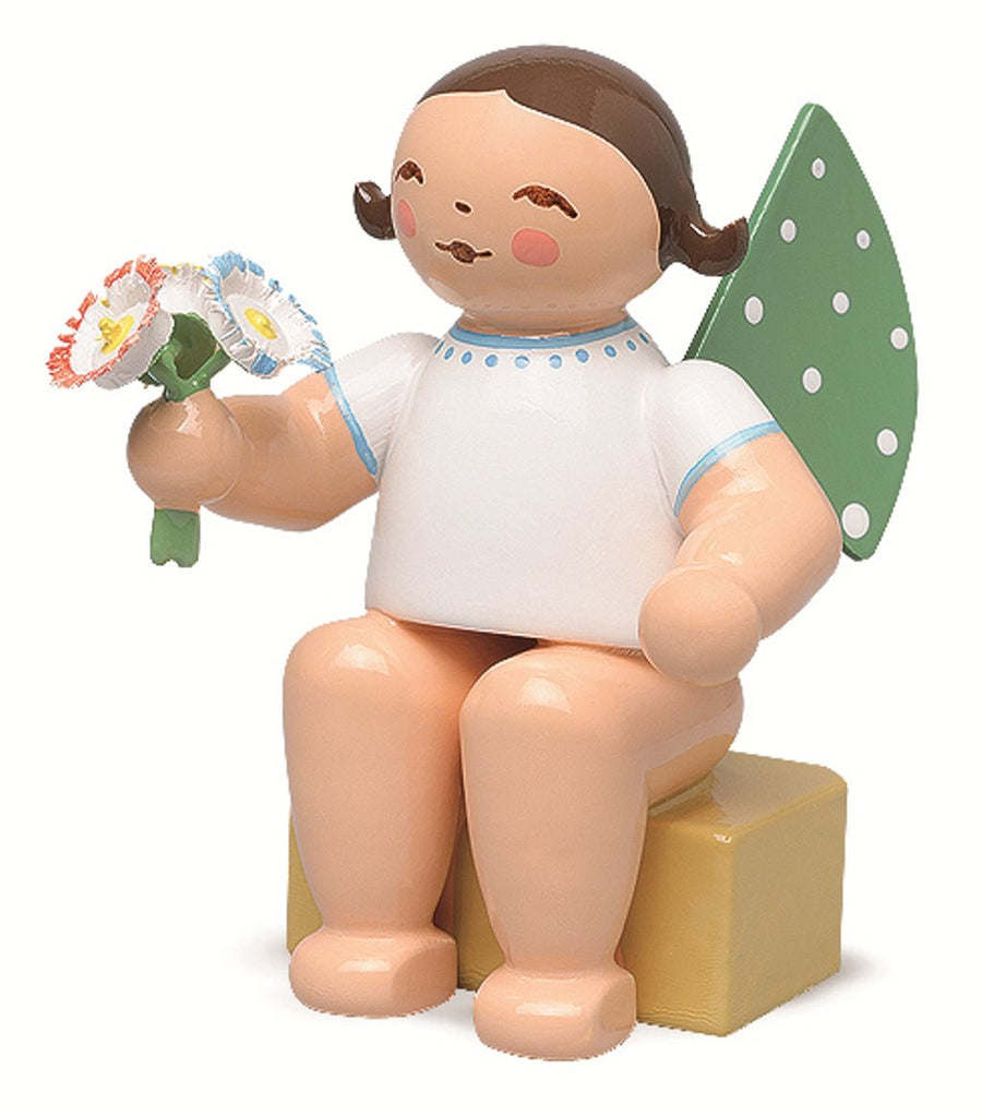 WUK-650/k/ST - Wendt & Kühn 'Engel sitzend, klein, mit Strauß Höhe 4cm'