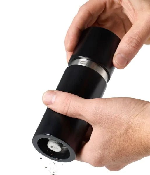 AdHoc - MP430 - Adhoc 'Set Pfeffer - und Salzmühle Textura' Buchenholz lackiert blue&light