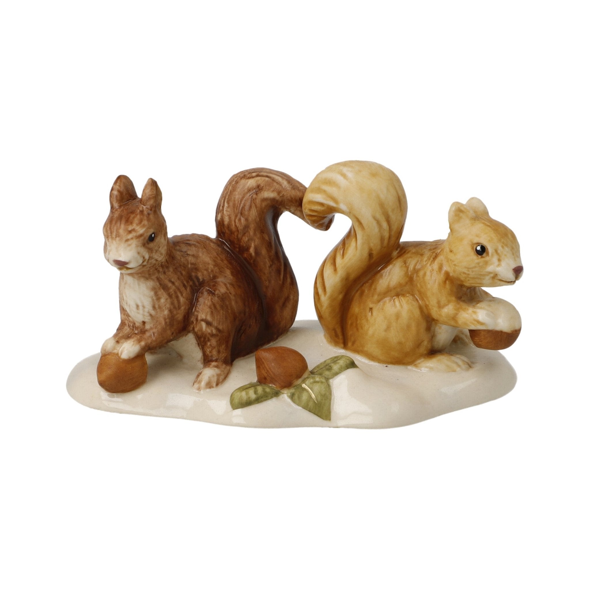 – \'Eichhörnchen Futtersuche\' & Victoria\'s Goebel Winterwald 2023 Laden Weihnachten AutAll Figur auf