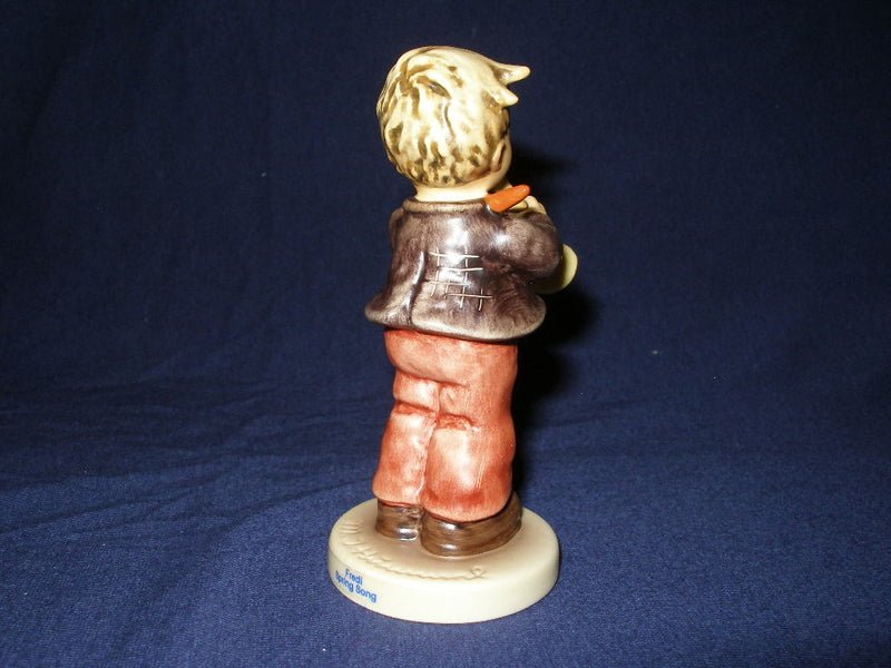 02 - 244 - 01 - 0 - Hummel Ringel Reihen Club Exklusivfigur Fredi Hum 2244 Figur