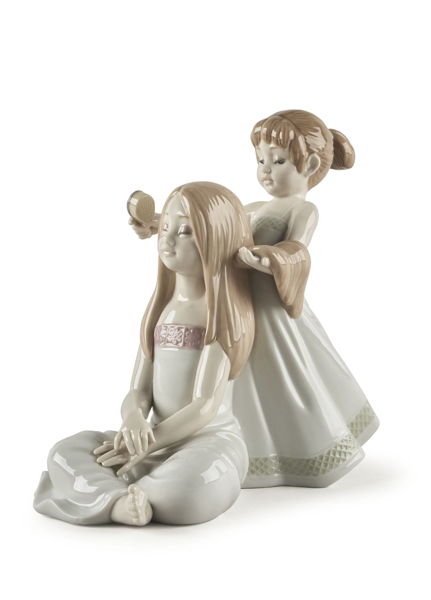 010 - 09587 - LLADRO® Figur »Combing Your Hair Sculpture - Kämme dein Haar - 21cm« 01009587