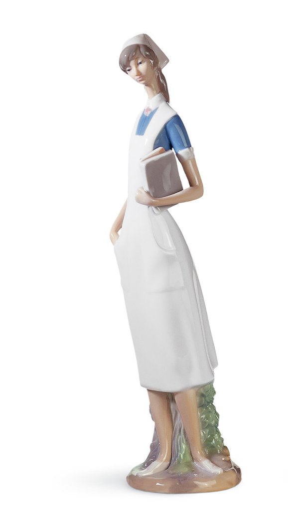010 - 04603 - LLADRO® Figur »Krankenschwester« 01004603
