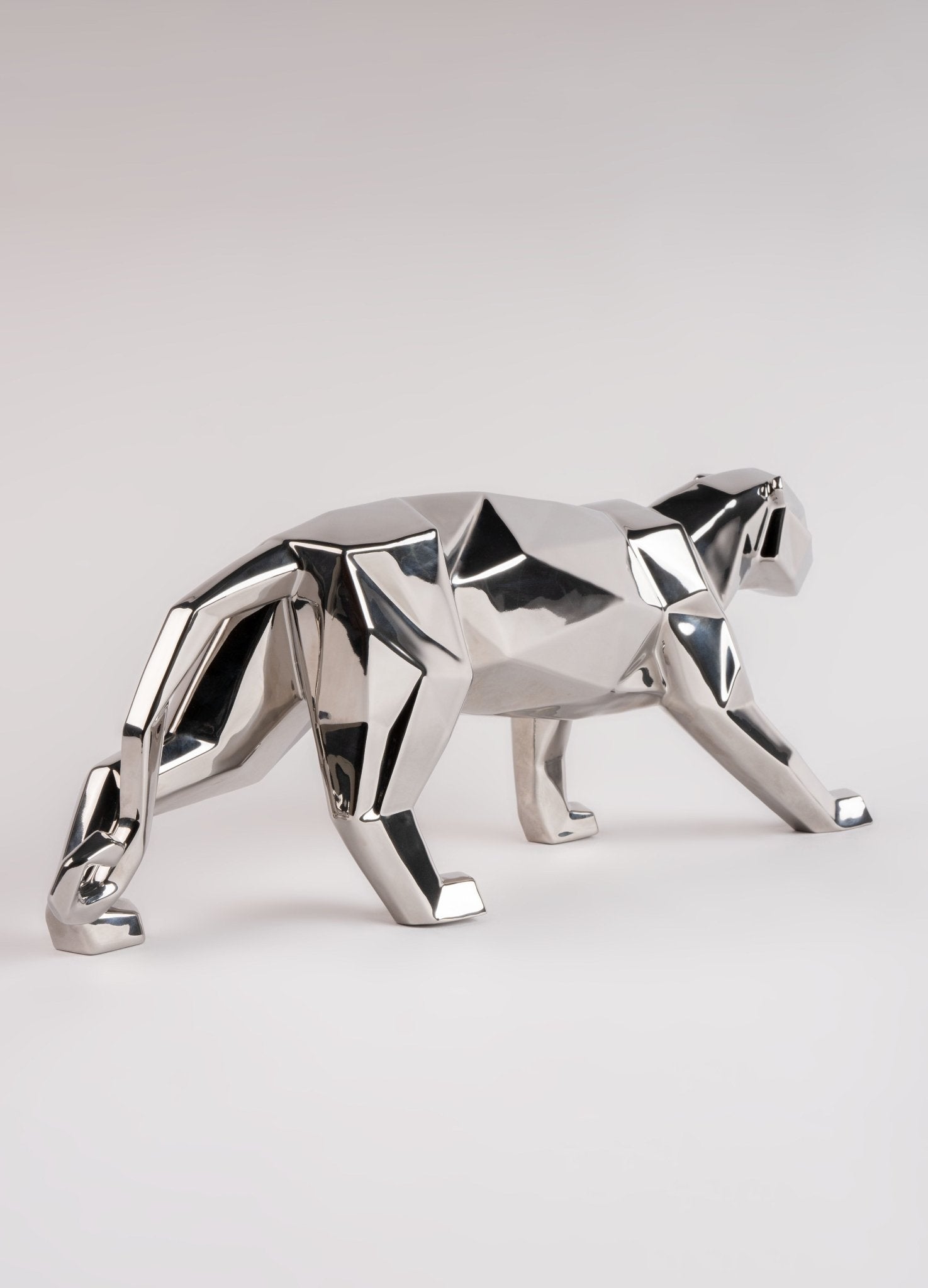 010 - 09591 - LLADRO® Figur »Panther (silver) Sculpture 50cm lang « 01009591