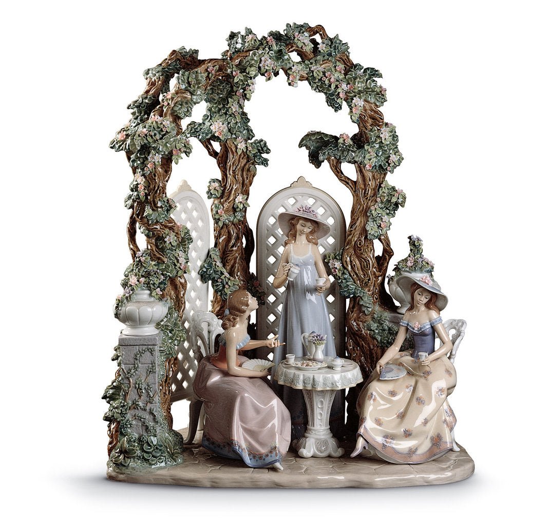 010 - 01759 - LLADRO® Figur »Tee Im Garten limitiert auf 2000 Stück« 01001759