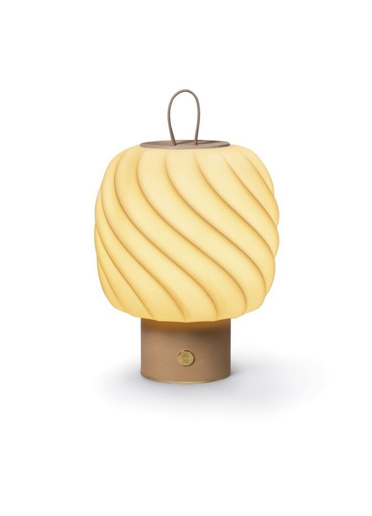 LLADRO® Ice Cream portable lamp. Medium. Nude 01024021-010-24021